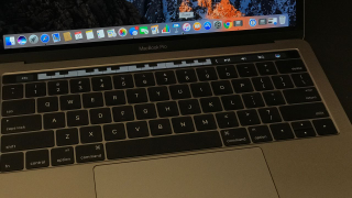You Can Now Play Piano on the MacBook Pro's Touch Bar